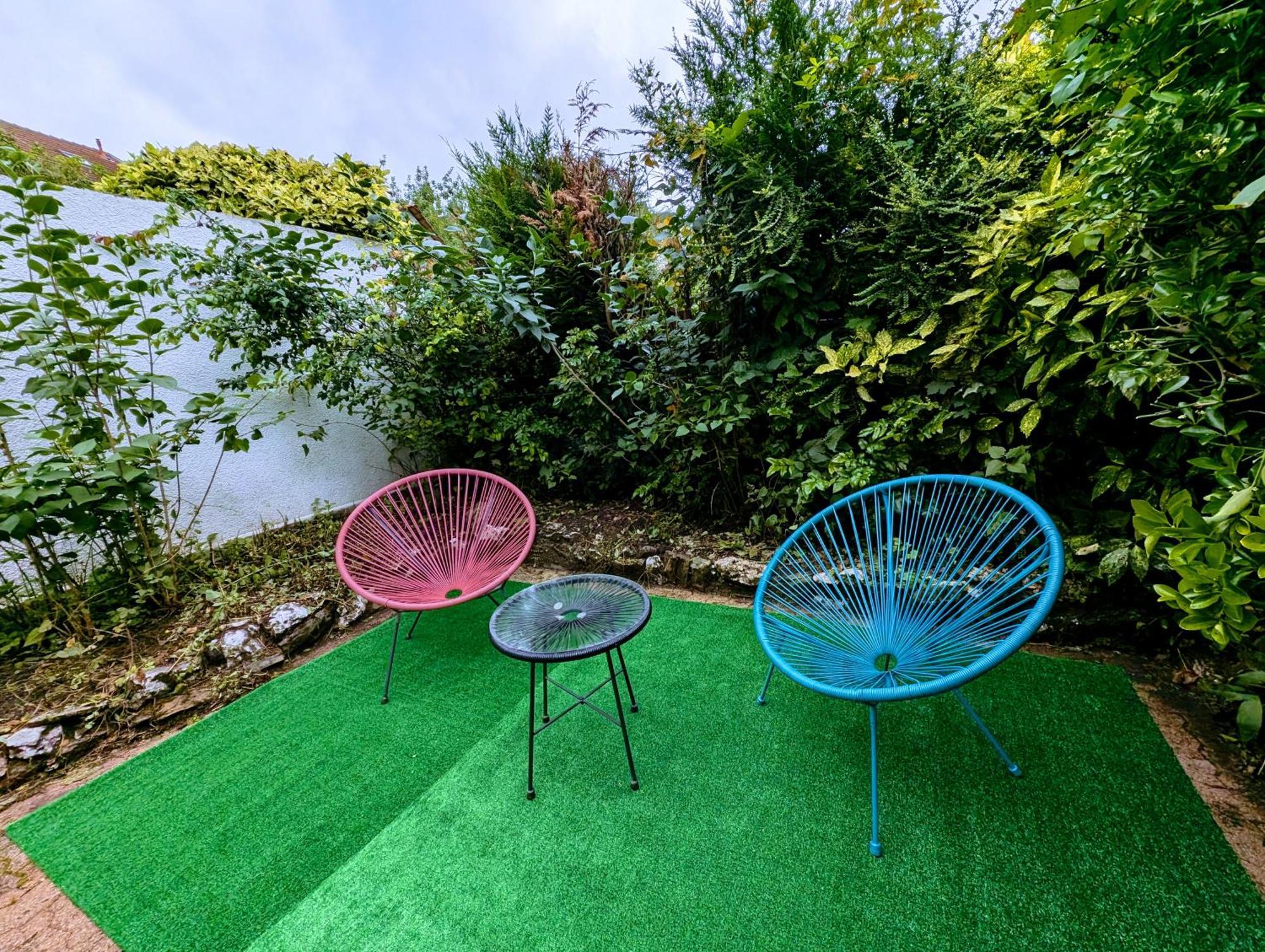 Stockholm- Studio Serenite Avec Jardin Charleville-Mézières Eksteriør bilde