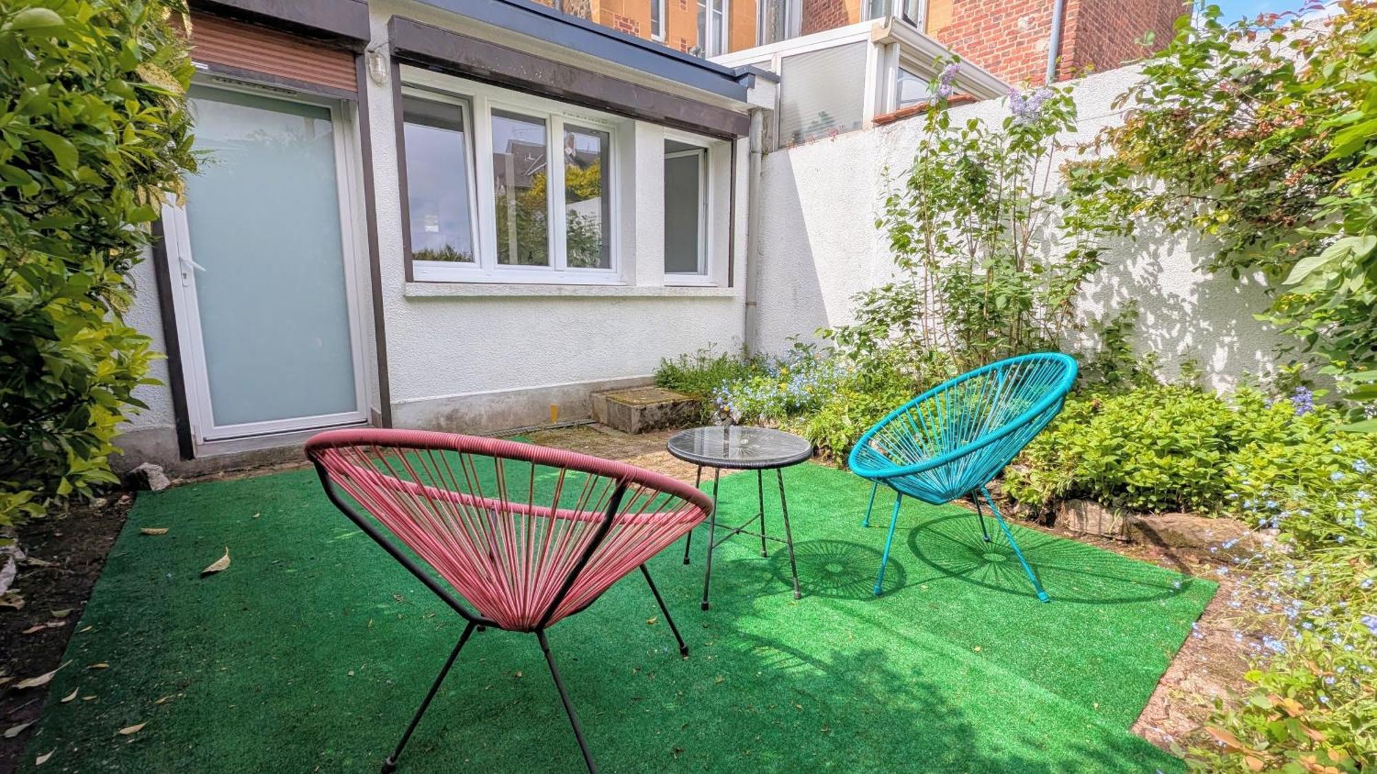 Stockholm- Studio Serenite Avec Jardin Charleville-Mézières Eksteriør bilde