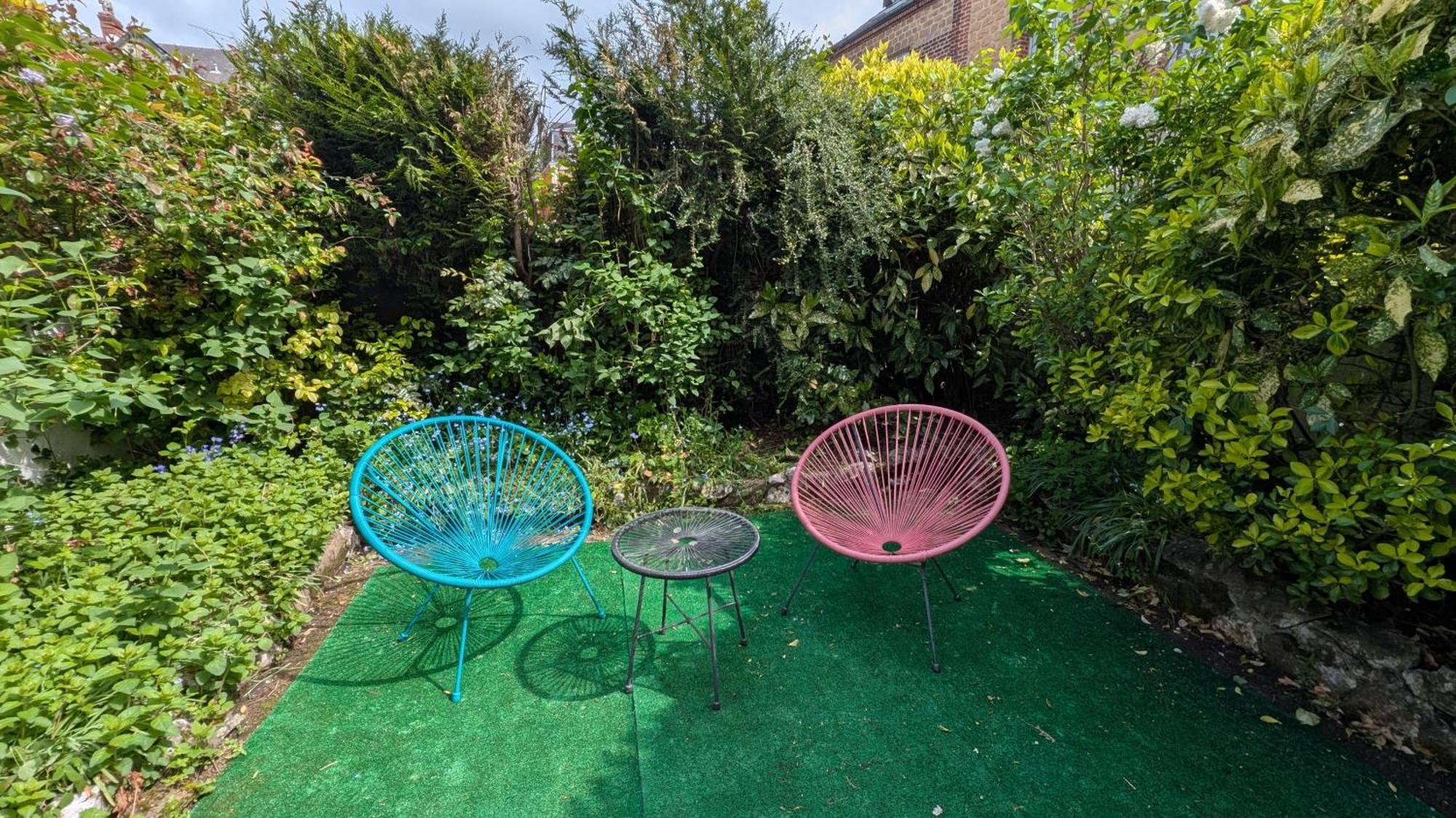Stockholm- Studio Serenite Avec Jardin Charleville-Mézières Eksteriør bilde